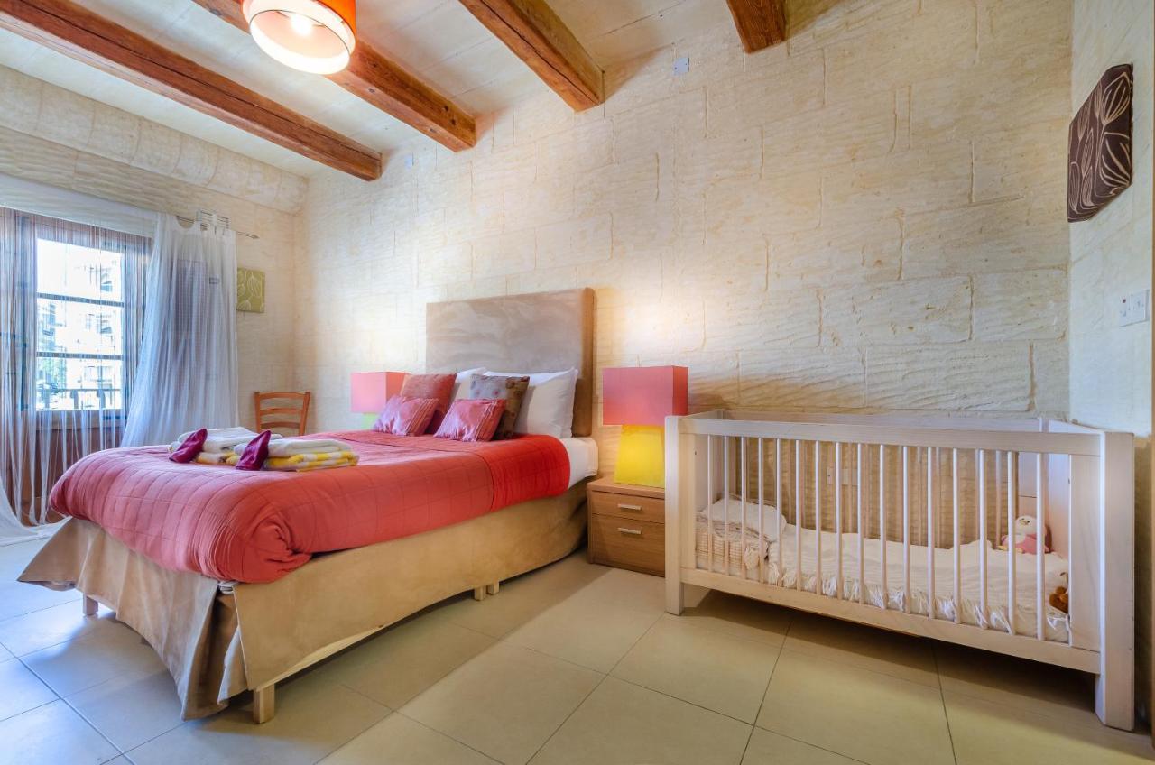 A Popular Pet Friendly Villa With A Pool, Gozo Xaghra Exterior photo